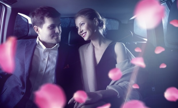 新婚の旦那・夫のクリスマスプレゼントに贈りたい名刺入れ【9選】2